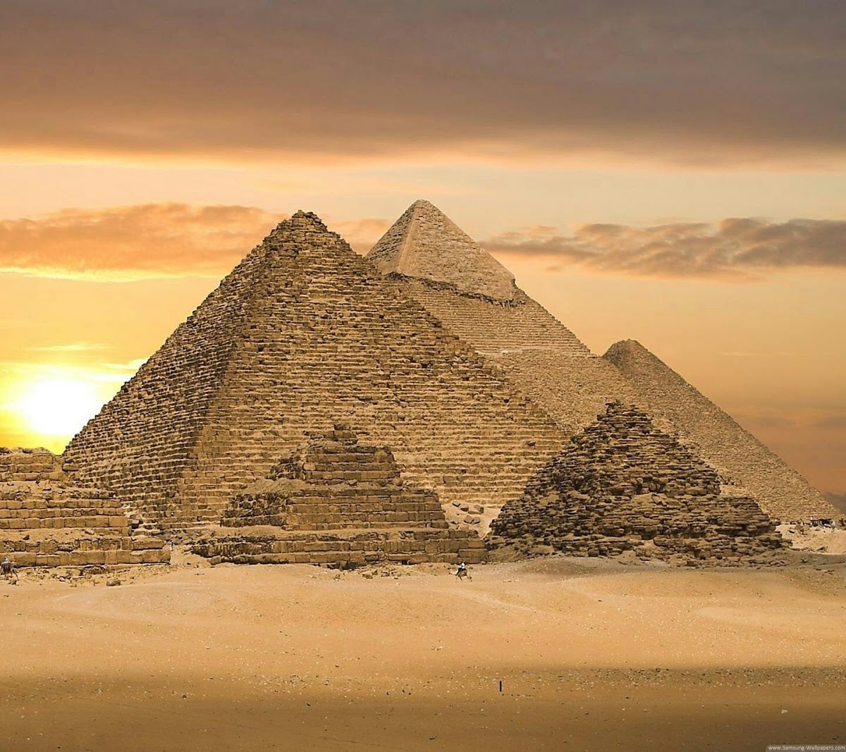 Pyramids of Giza