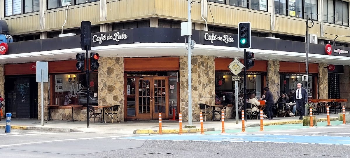 Cafe De Luis