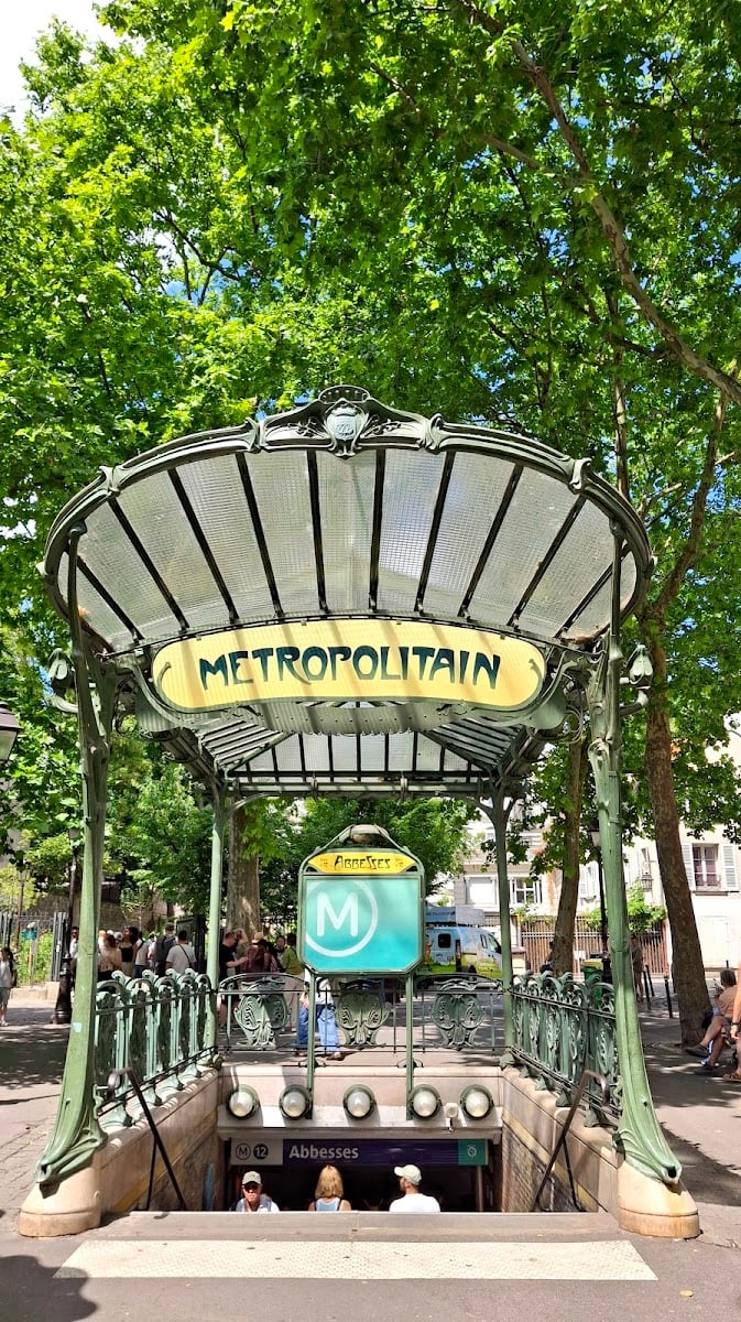 Métro Abbesses