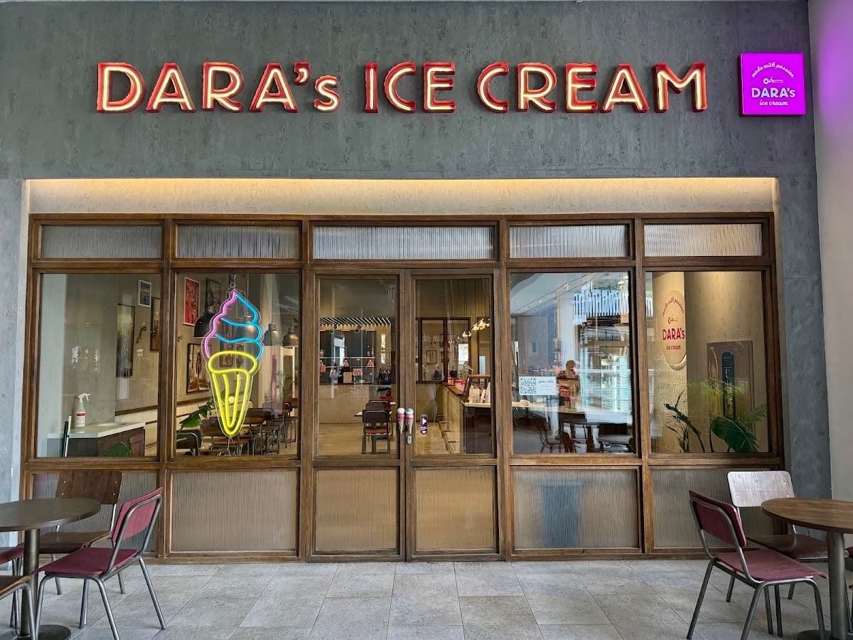 DARA’S ICE CREAM