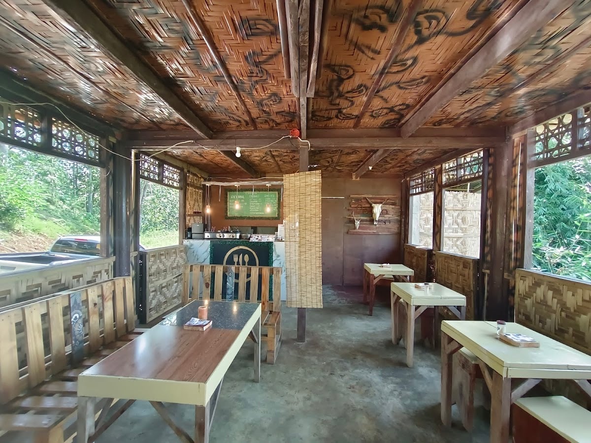 Kurbada Grill & Cafe - balay sa bukid vibes