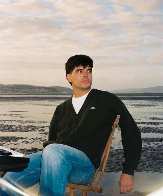 Íñigo Quintero - Artist
