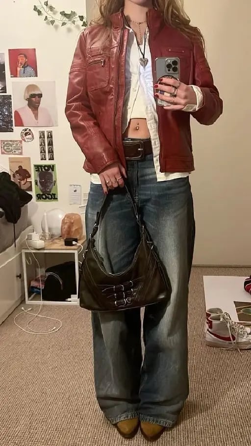 Inspo - El rojo definitivamente resalta todo