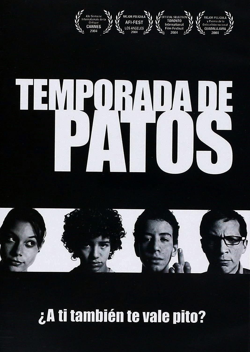 Temporada de patos - Fernando Eimbcke · 2004
