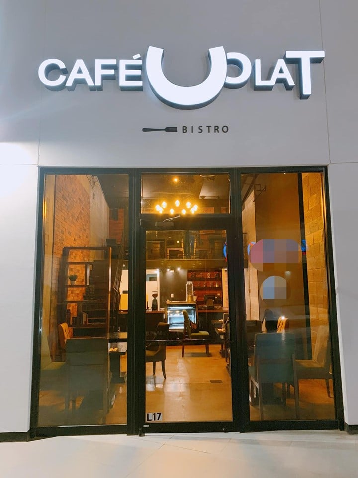 Cafe La T