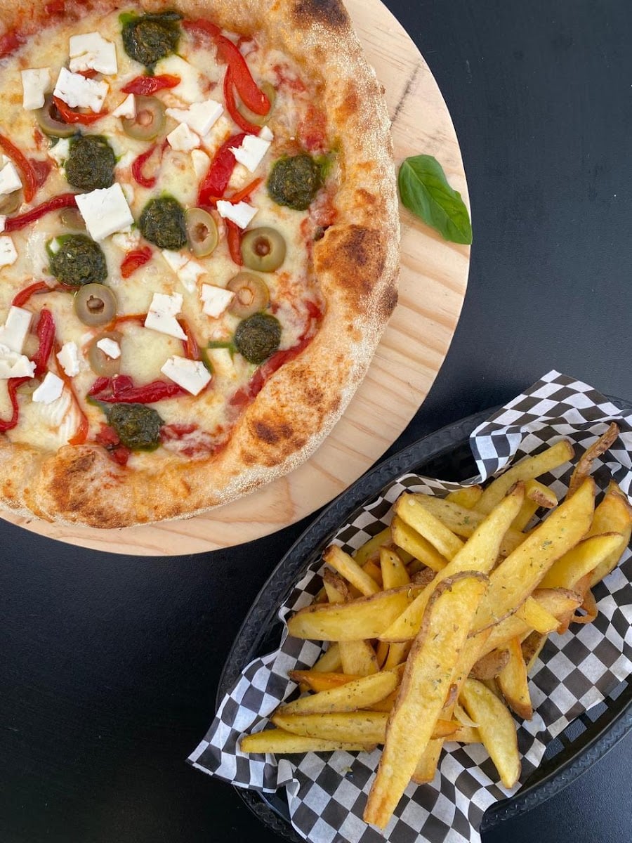 Molta vita Pizza