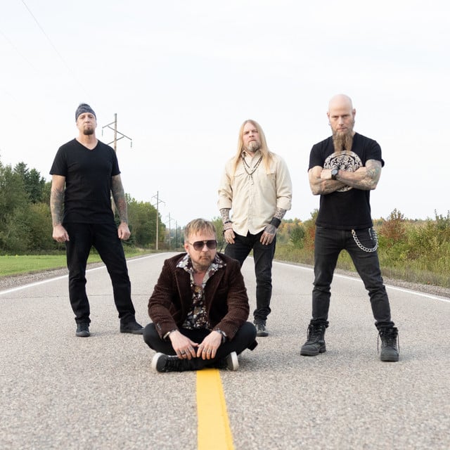 Drowning Pool - Artist