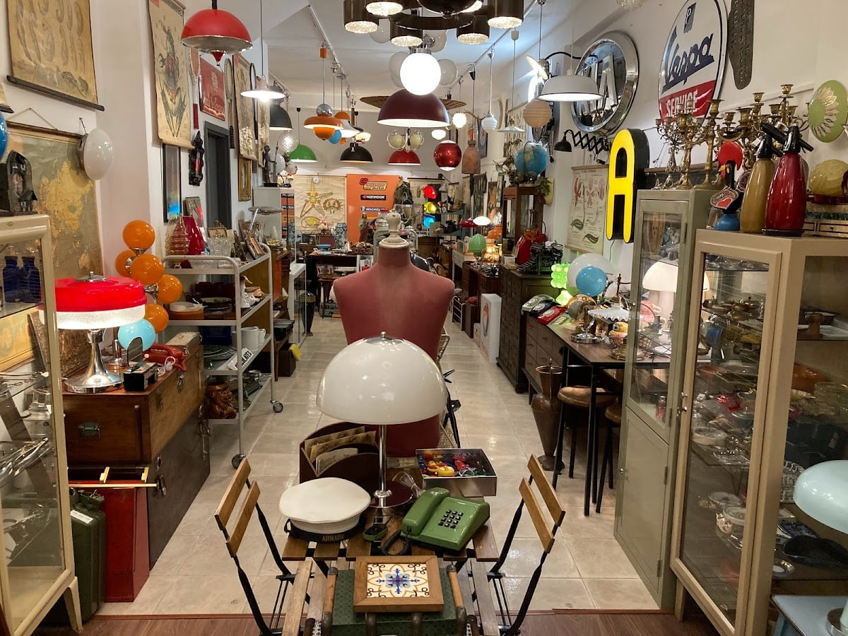 Antike - Antiques shop