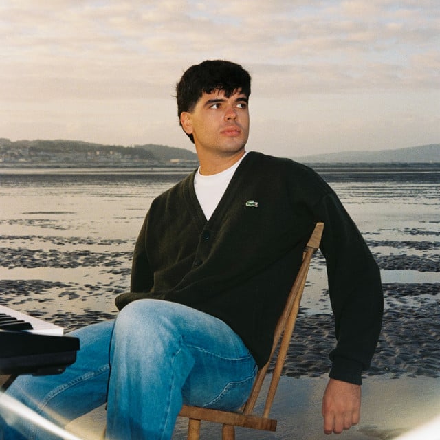 iñigo quintero - Artist