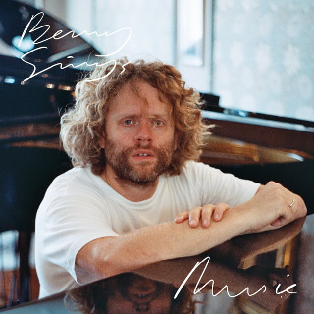 Music - Album · Benny Sings