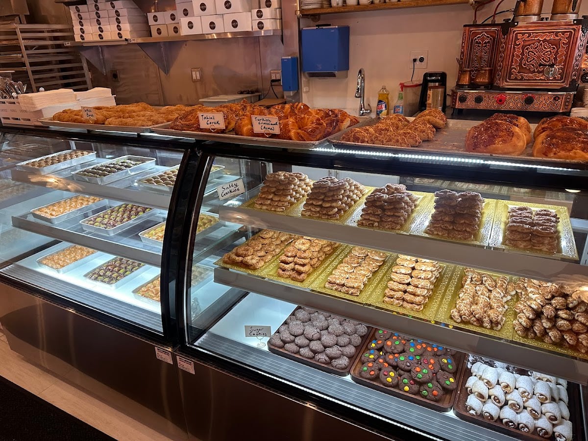 Turkish Lazuri Bakery - open until midnight