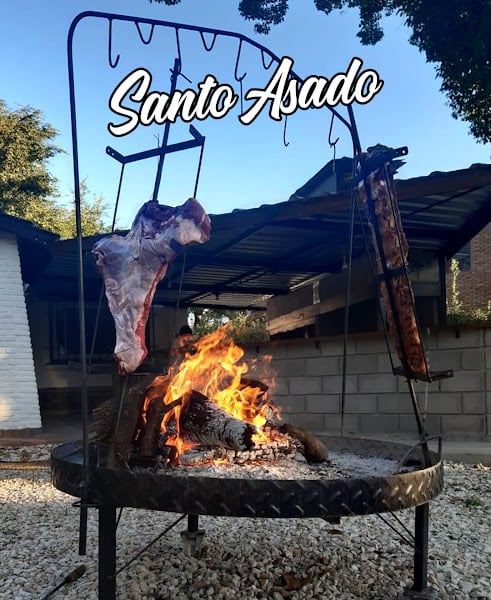 Parrilla Santo Asado - Restaurant · Provincia de Buenos Aires, Muñiz