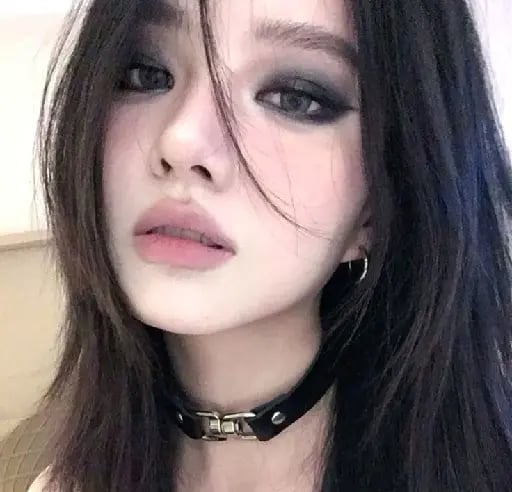 Smokey - 🖤