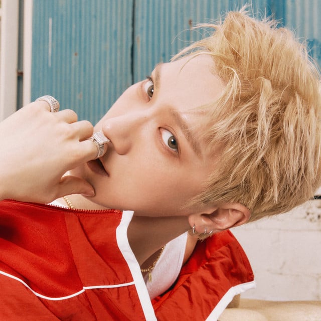 TEN - Artist