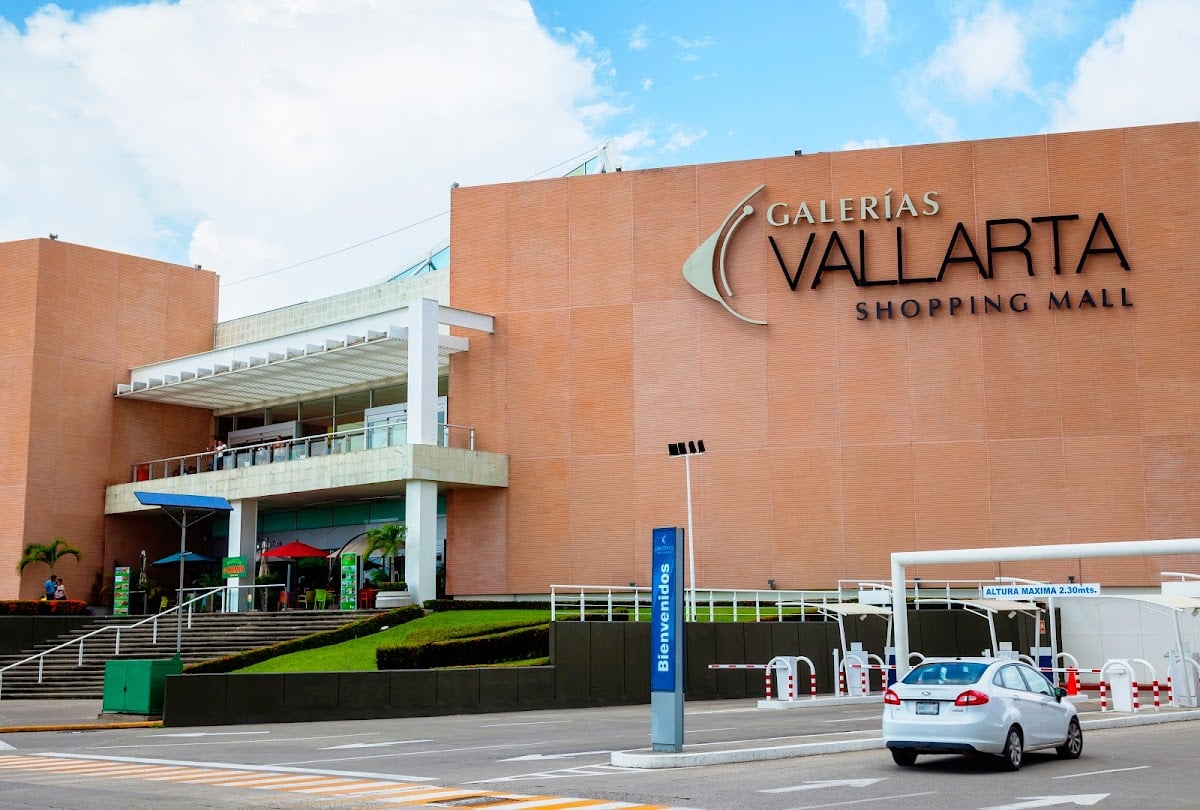 Galerias Vallarta Shopping Mall
