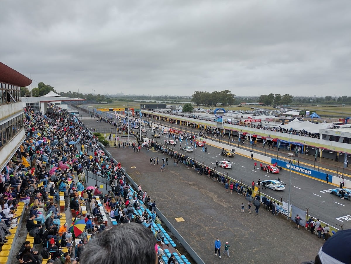 Autódromo Óscar y Juan Gálvez