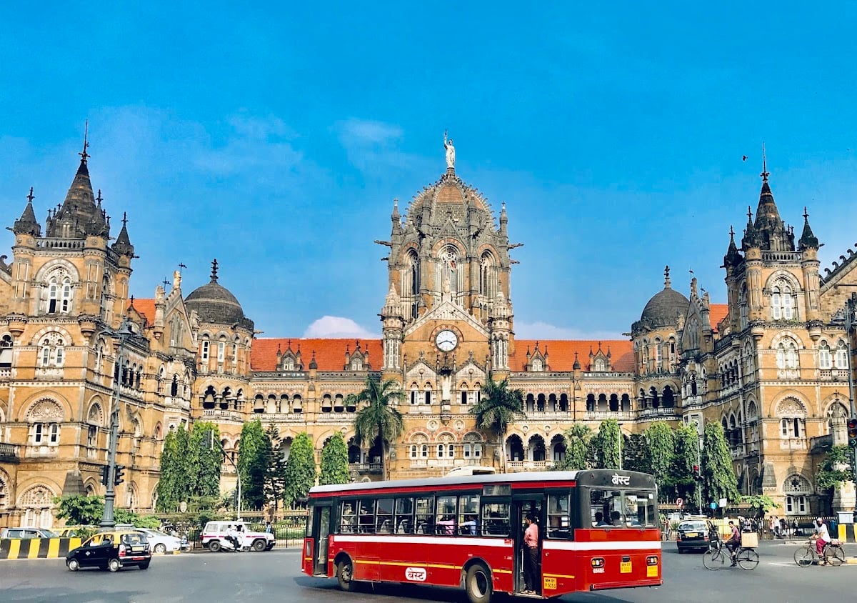Chhatrapati Shivaji Maharaj Terminus - Train Station · Fort, Mumbai
