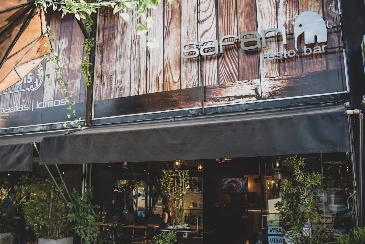 Safari Restaurant