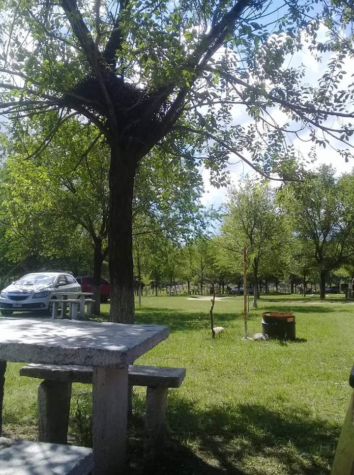 Balneario recreo Puente Zuviria