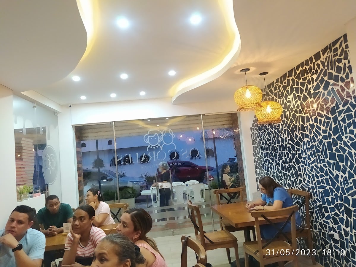 LOS CORALES - HELADERIA Y PIZZERIA
