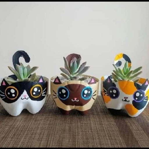 pot with bottles