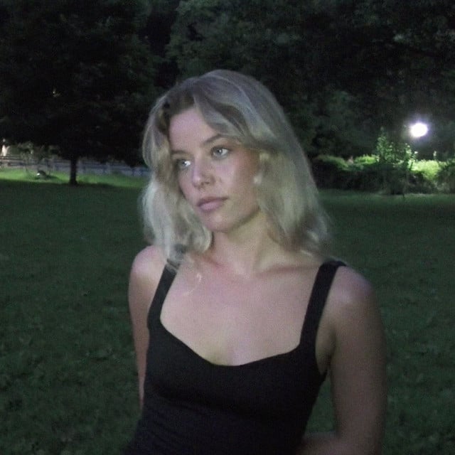Así - Album · Marina Reche