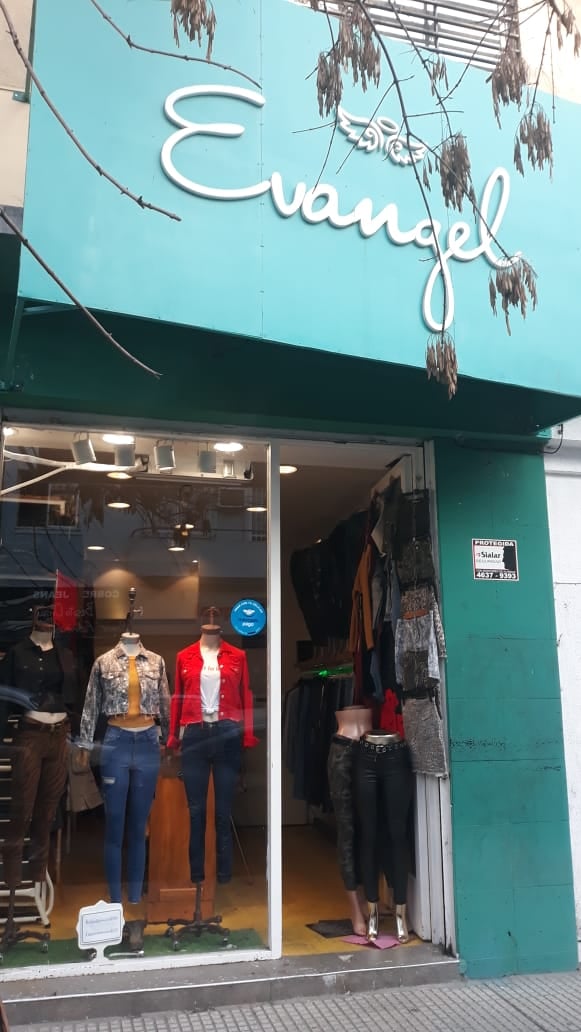 Evangel Jeans - Shorts y jeans