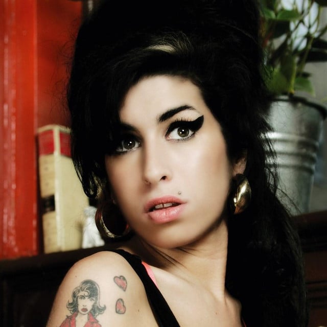 Amy Winehouse - back to black, rehab