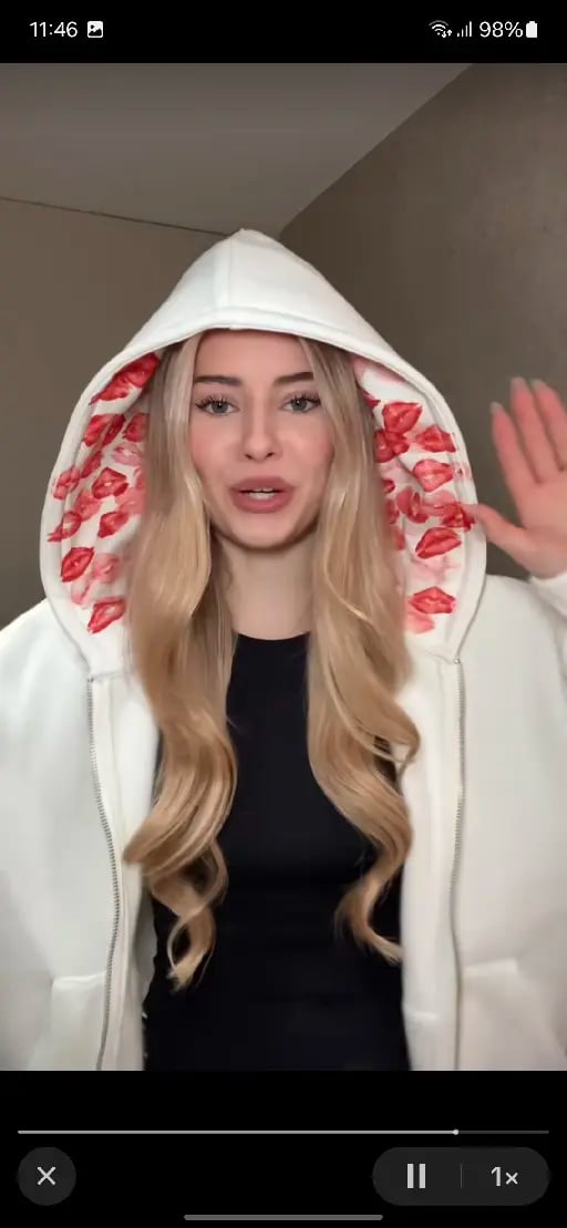 Sudadera de besos