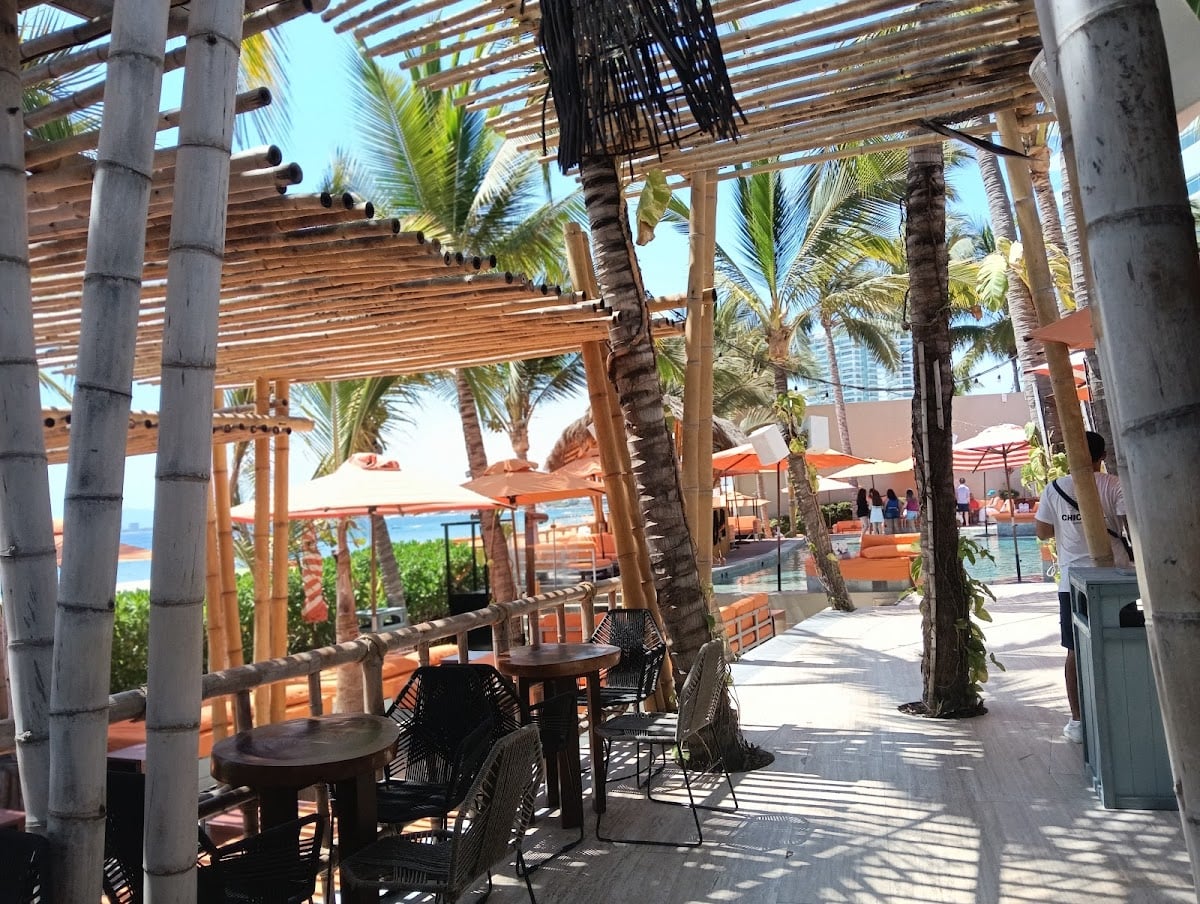 Chicabal sunset club “Pacific Ocean”
