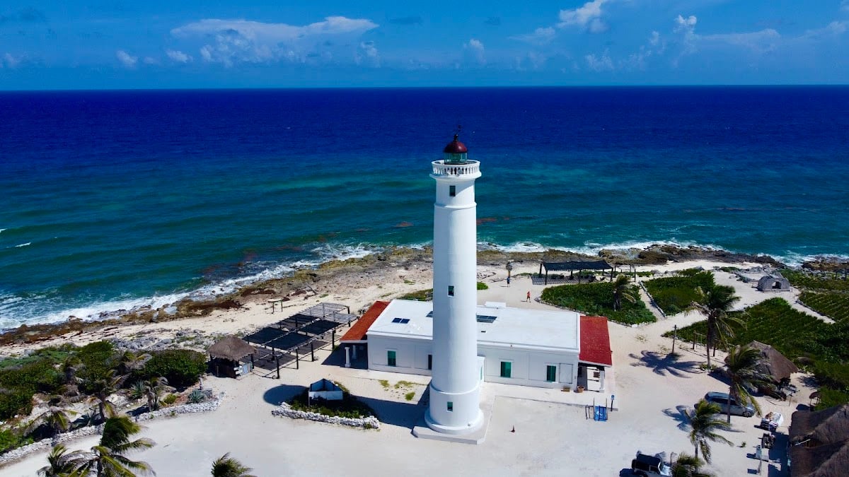 Punta Sur Eco Beach Park