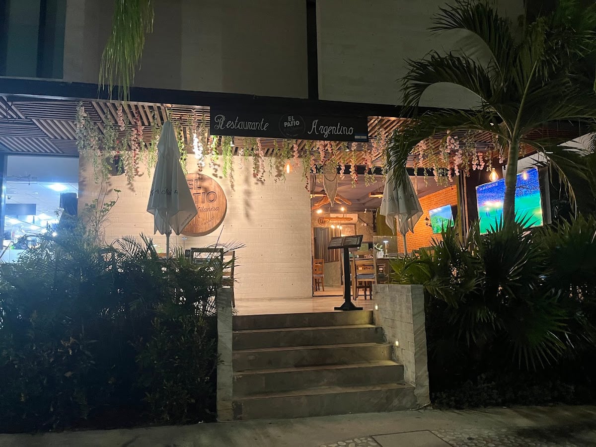 El Patio De La Milanesa Restaurante Argentino Playa del Carmen Riviera Maya - 🇦🇷