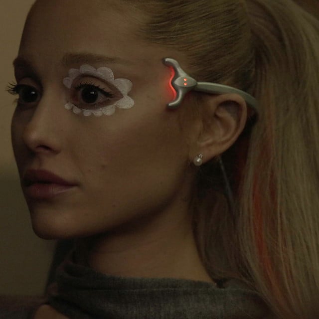 we can't be friends (wait for your love) – string version - Track · Ariana Grande