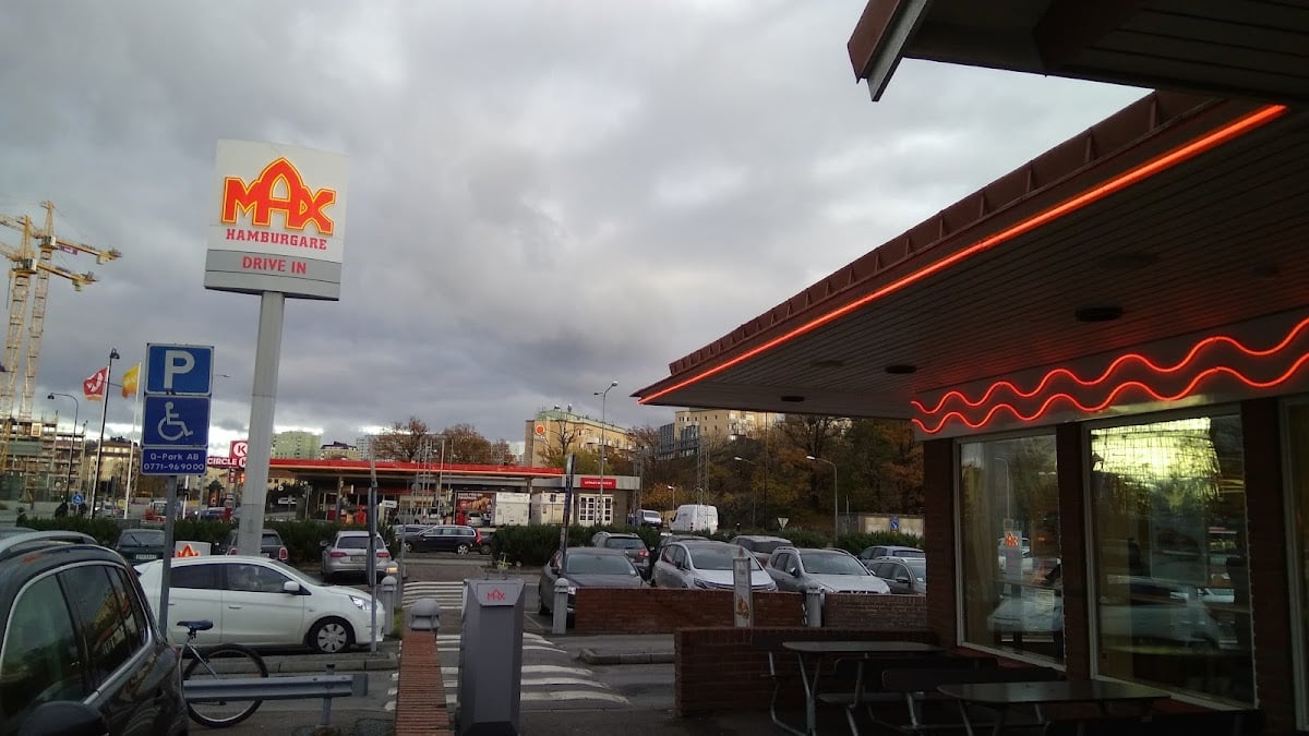 MAX