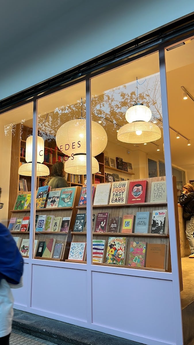 Céspedes Libros - Belgrano