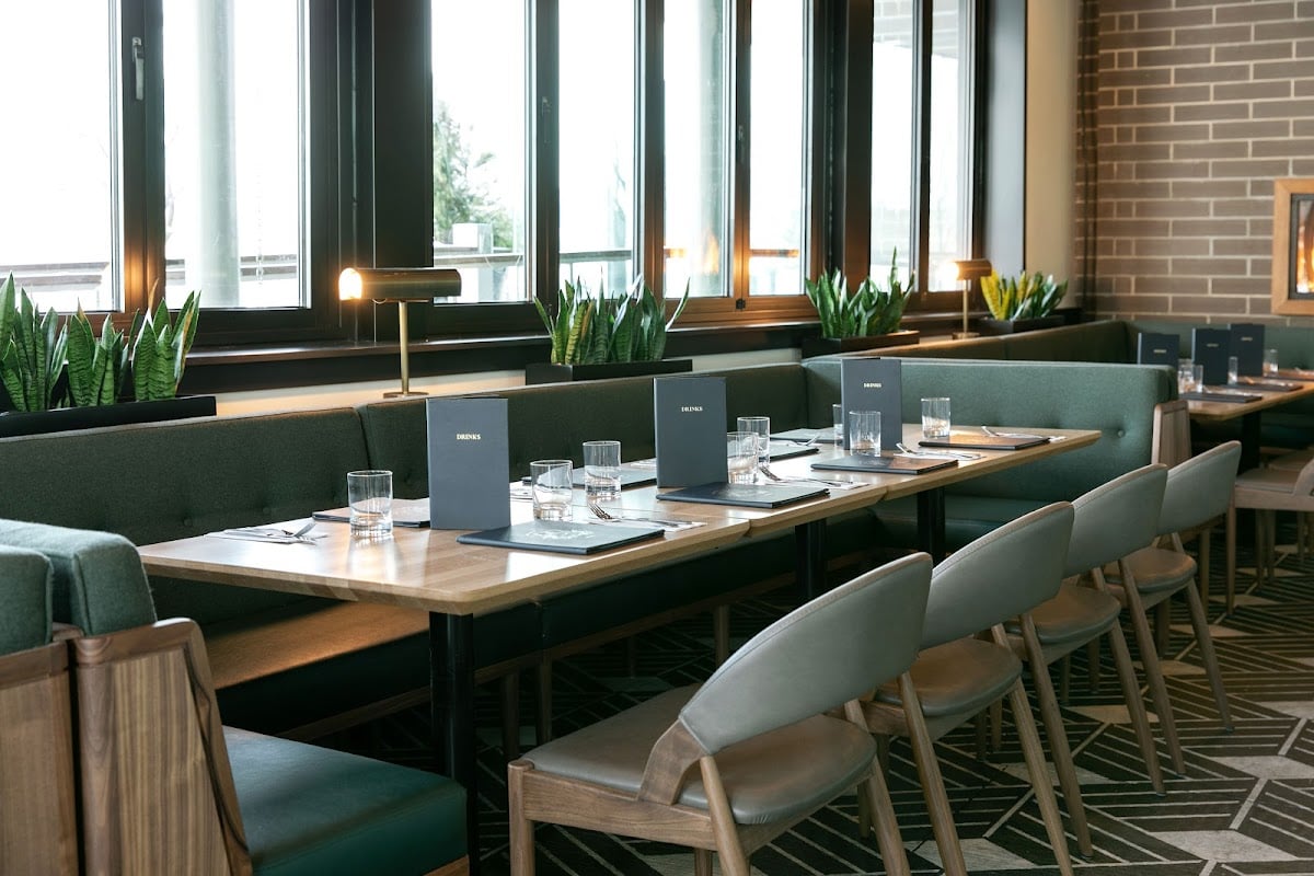 Earls Kitchen + Bar
