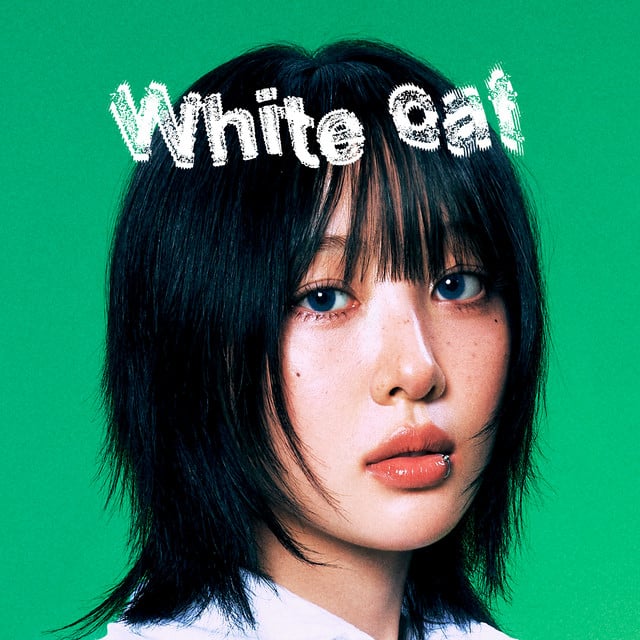 White cat - Track · Yves
