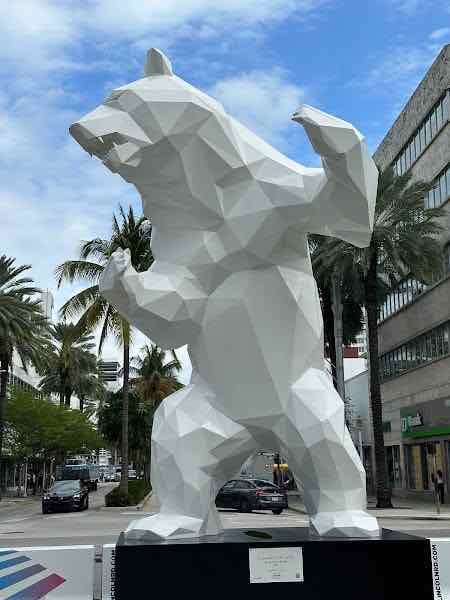Lincoln Rd - Shopping street