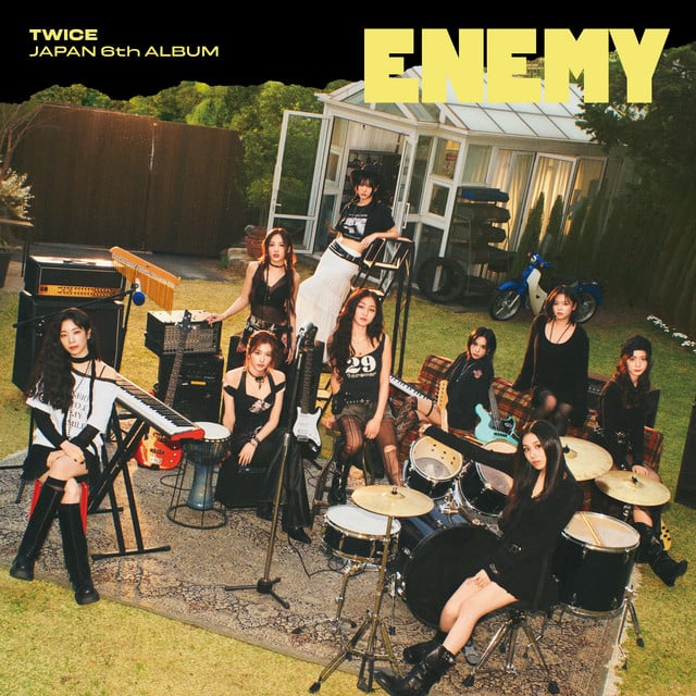 glow - Song · TWICE