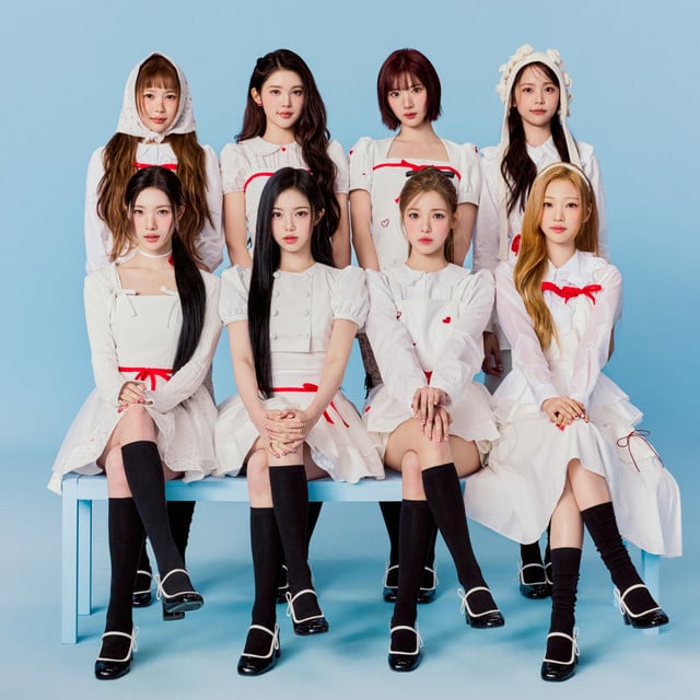 Hearts2Hearts - Artist