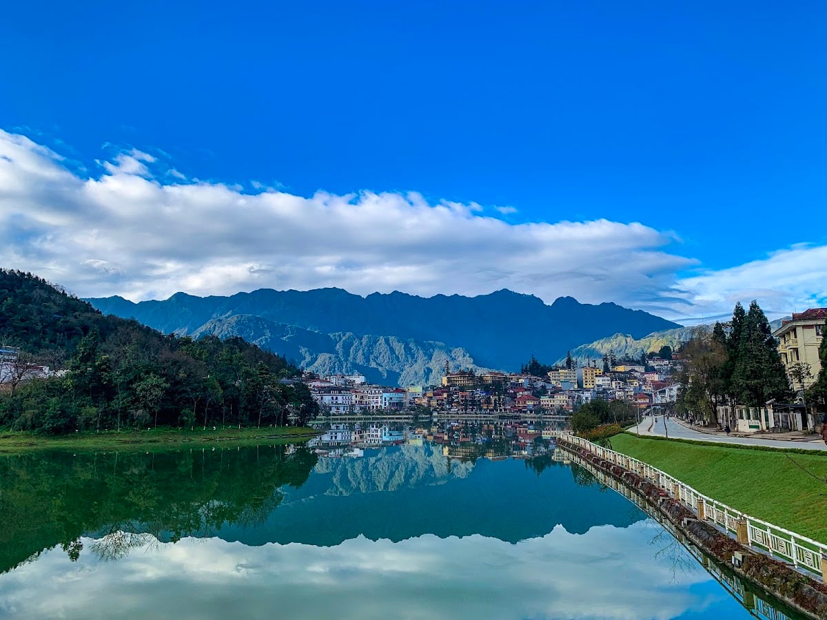 Sa Pa Lake