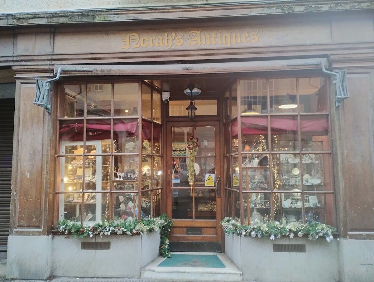 Norah's Antiques
