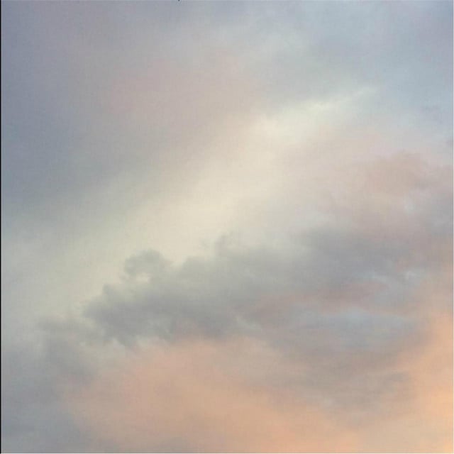 Falling for U - Peachy!, mxmtoon