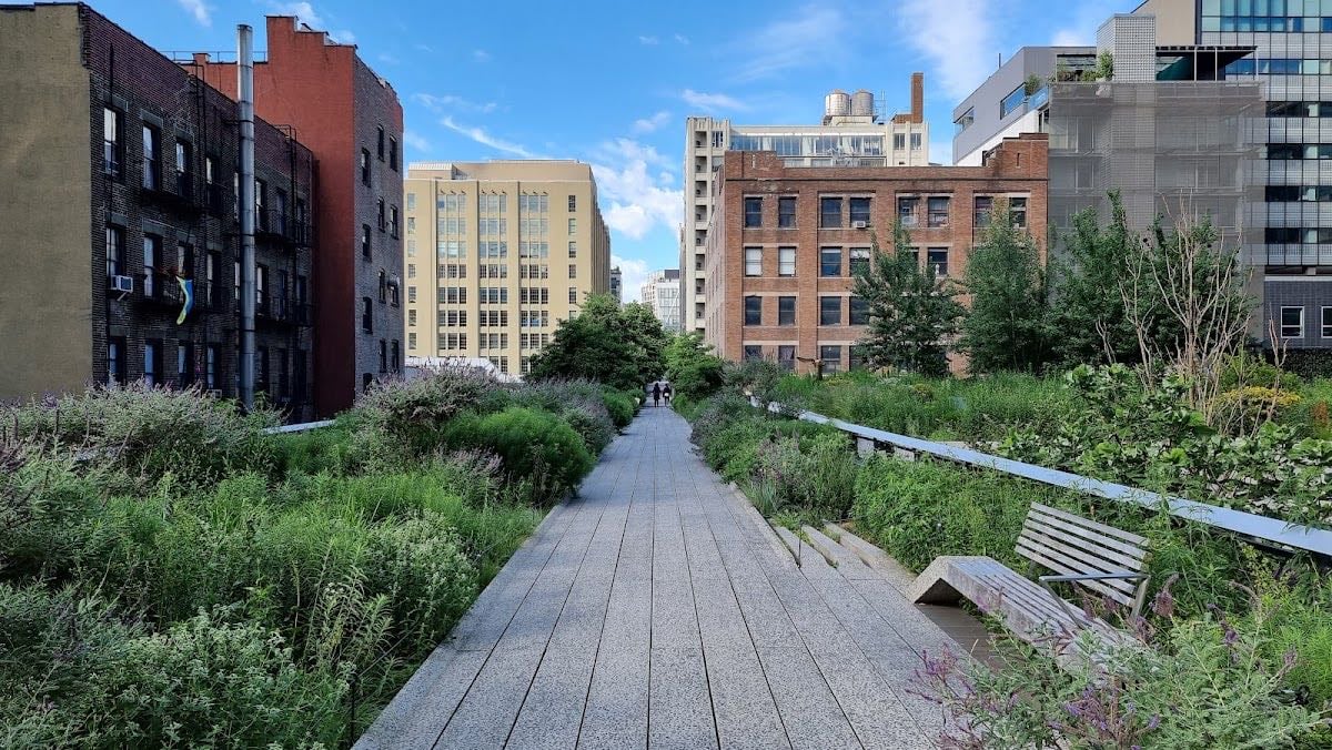 High Line - classic and modern