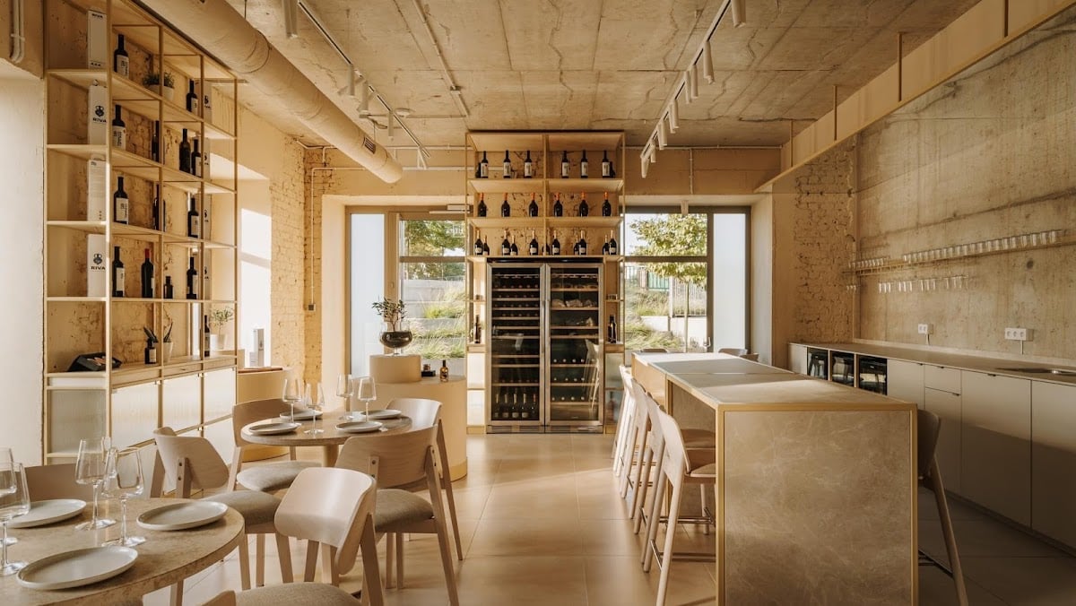 RIVA-Croatian wine&more