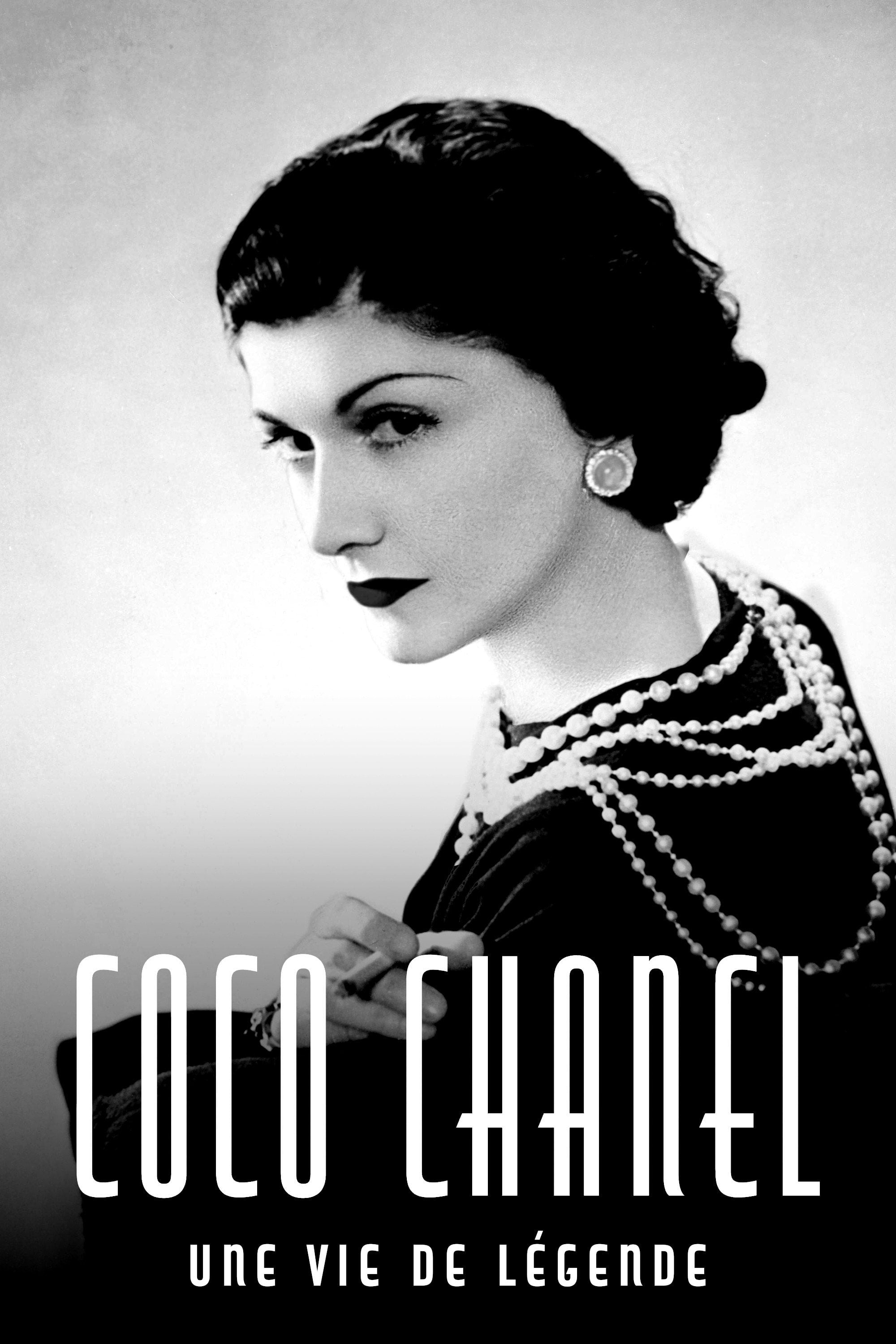 Coco Chanel : Une vie de légende - Hannah Berryman · 2023