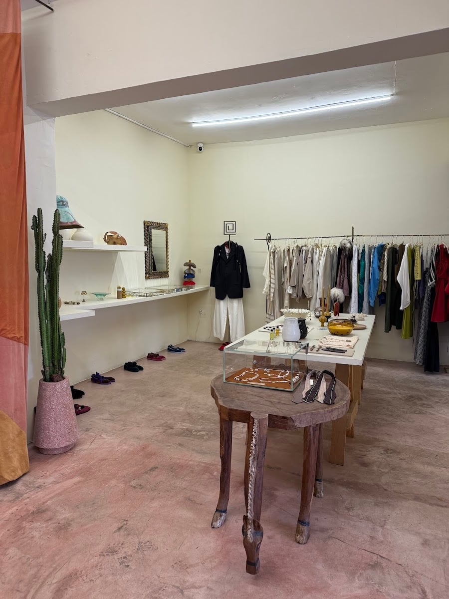 Aurelia Concept Store
