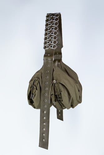 CANNED PARACHUTE BAG / OLIVE | Liepa Aliukaite - Liepa Aliukaite