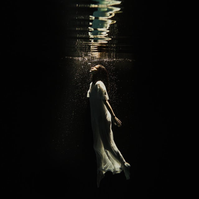 Heaven, Wait - Album · Ghostly Kisses