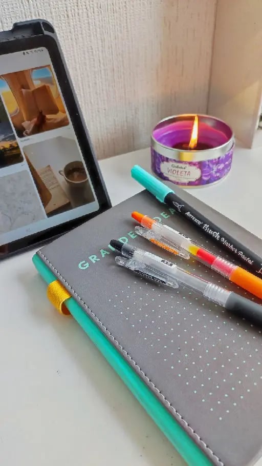 Journaling - Diario personal para escribir tus pensamientos y reflexiones